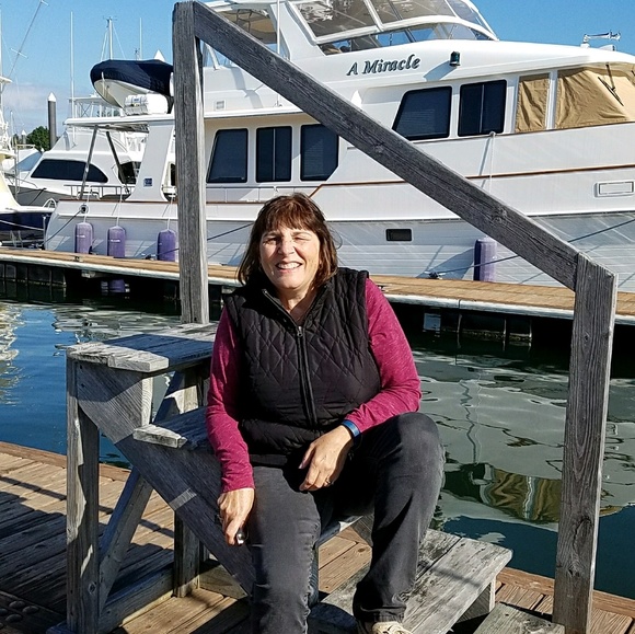 Meet your Posher, Amy - Picture 1 of 1